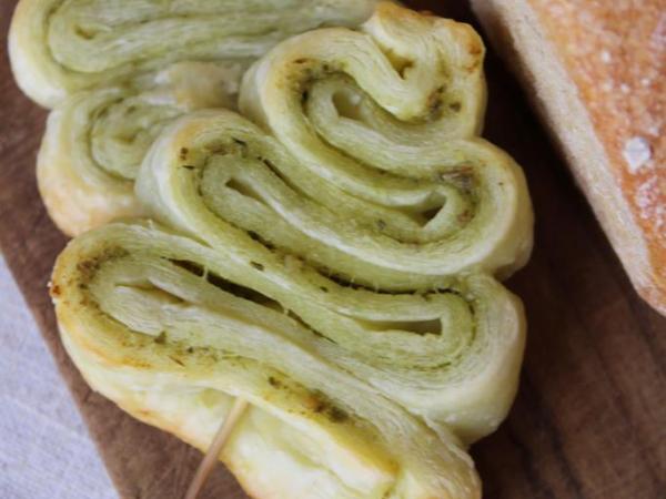 Alberelli di sfoglia al&nbsp;pesto